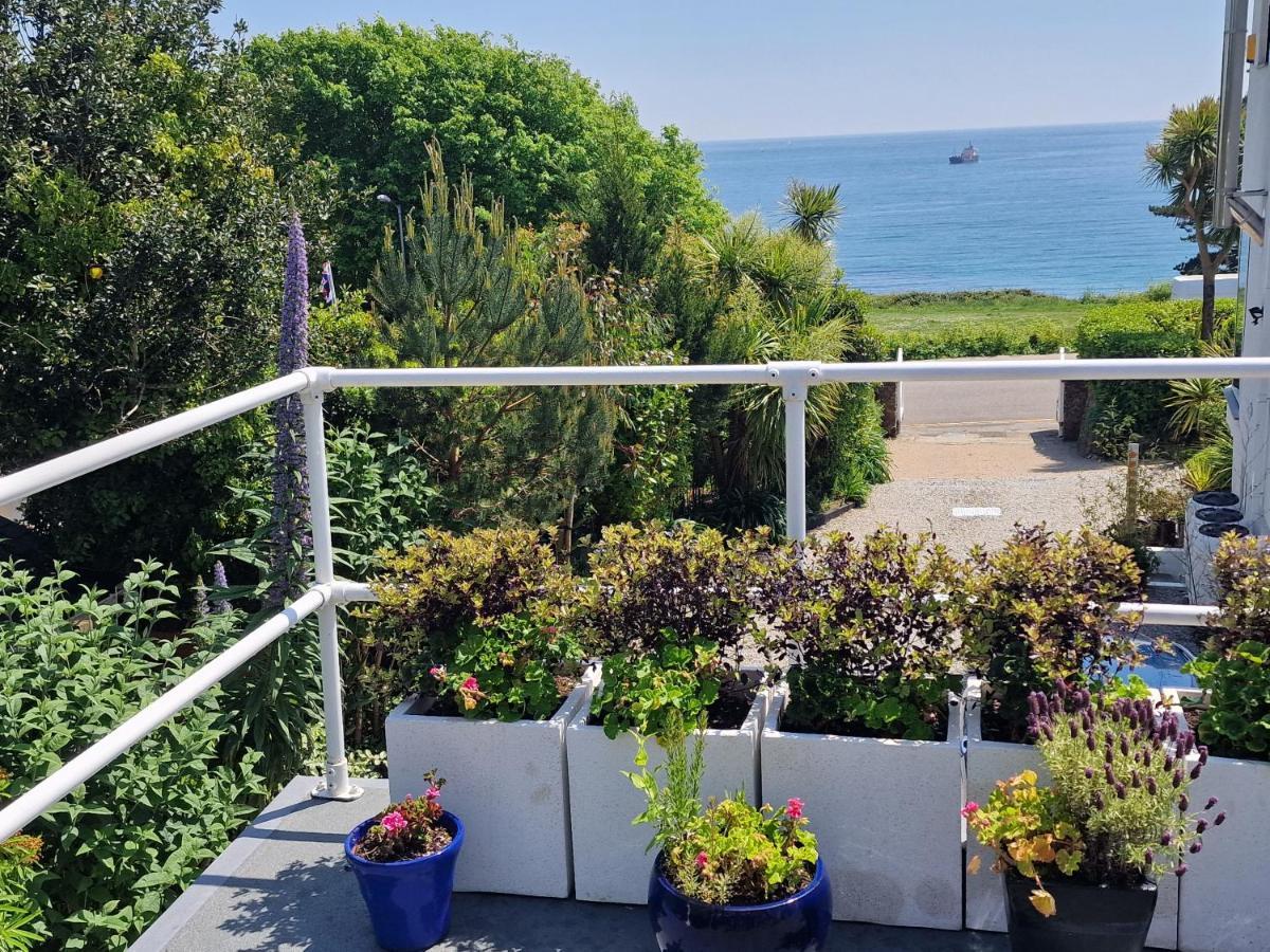 Blue Hills Luxury Apartment, Bay Front With Parking Falmouth Kültér fotó