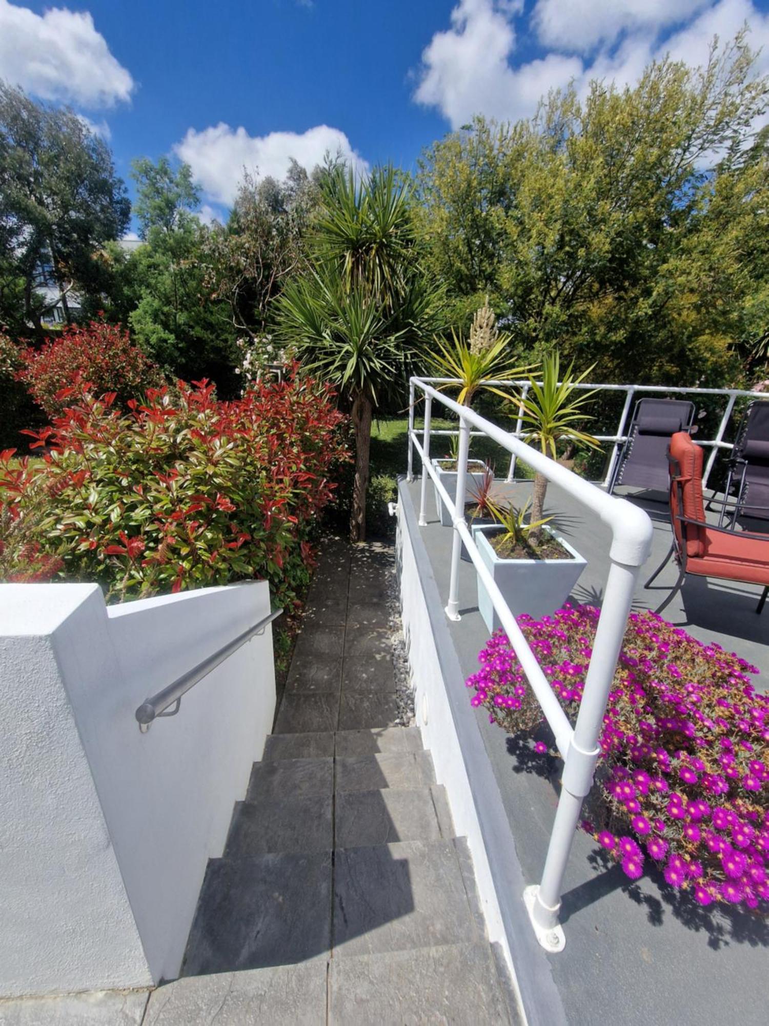 Blue Hills Luxury Apartment, Bay Front With Parking Falmouth Kültér fotó